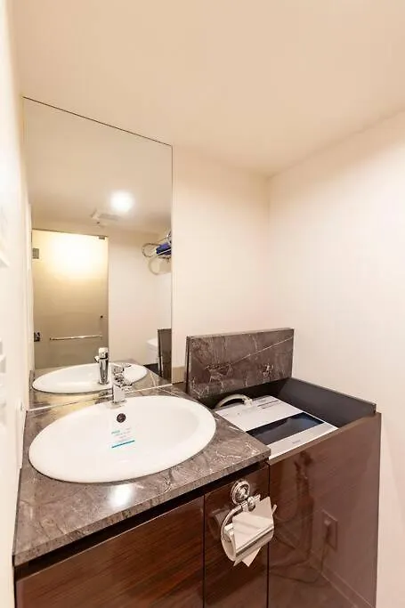 Premier Suite Shinjuku West 別館 Tokyo Apartment