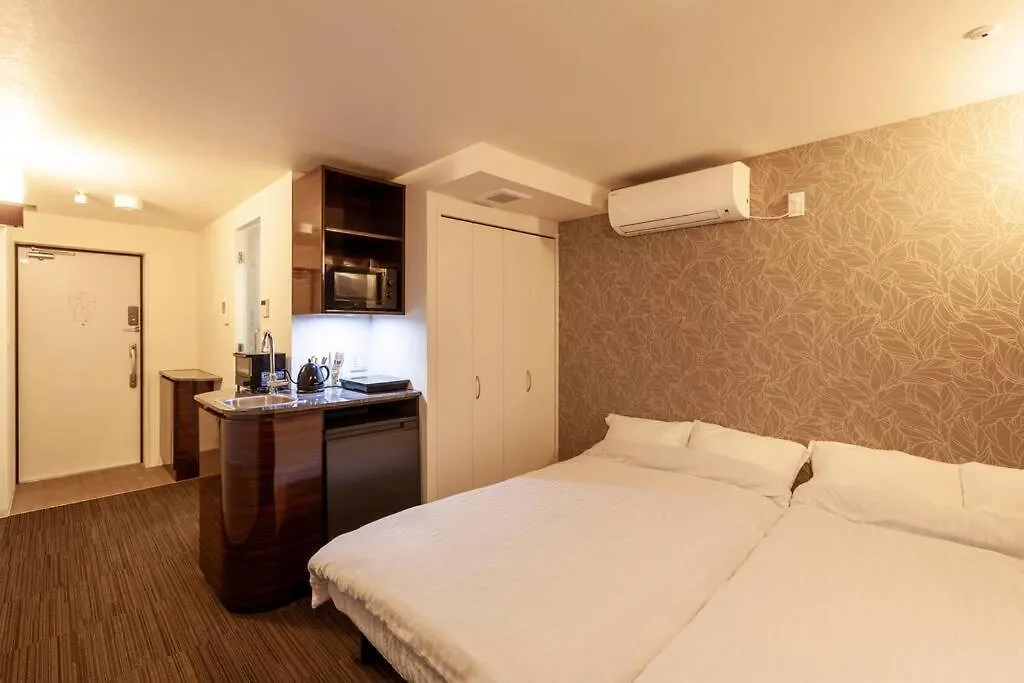 Premier Suite Shinjuku West 別館 Tokyo Apartment
